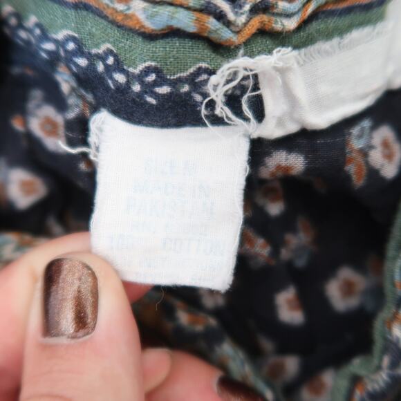 Vintage Navy Blue and Cream Floral Knee Length Peasant Wrap Skirt - Picture 5 of 5